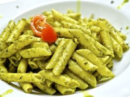 Pates-pesto-tomates-cerises